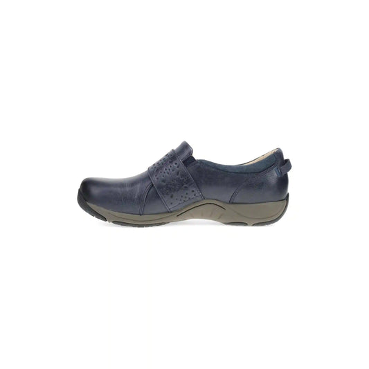Sallie Navy