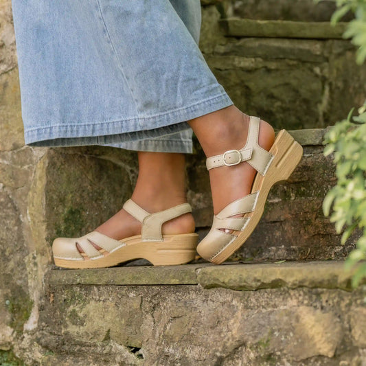 Margreta Biscotti Leather